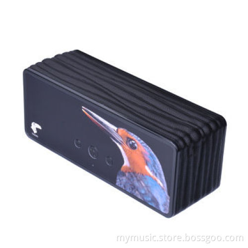 Good Sounding Bluetooth Speaker with Handsfree Function NFC and 4 Hours Charging TimeNew
